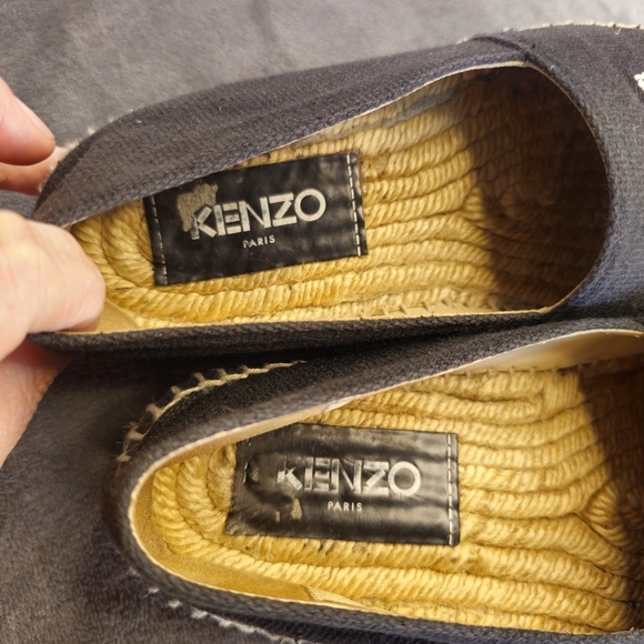 KENZO PARIS FLATS - Picture 3 of 10